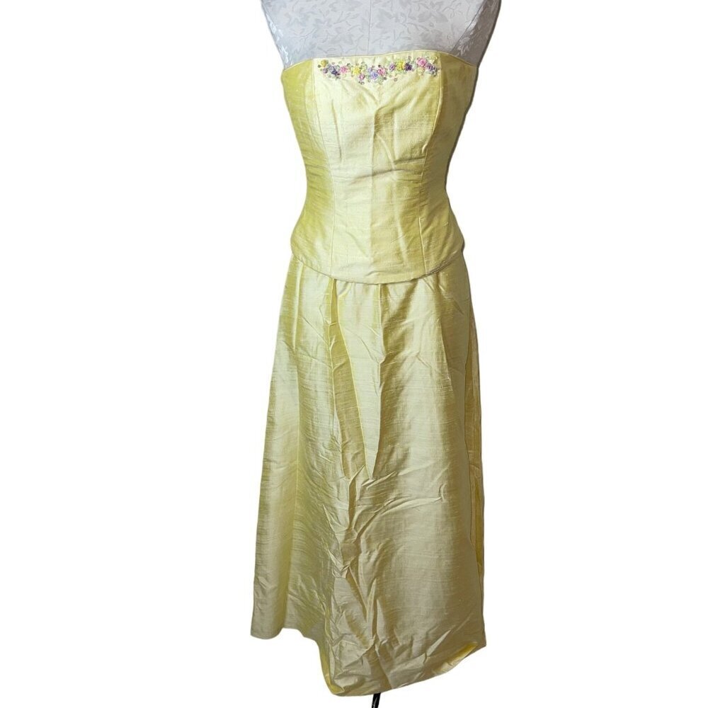 Rebecca Richards Vintage Womens Top Skirt Set Size S Yellow Embroidered Retro